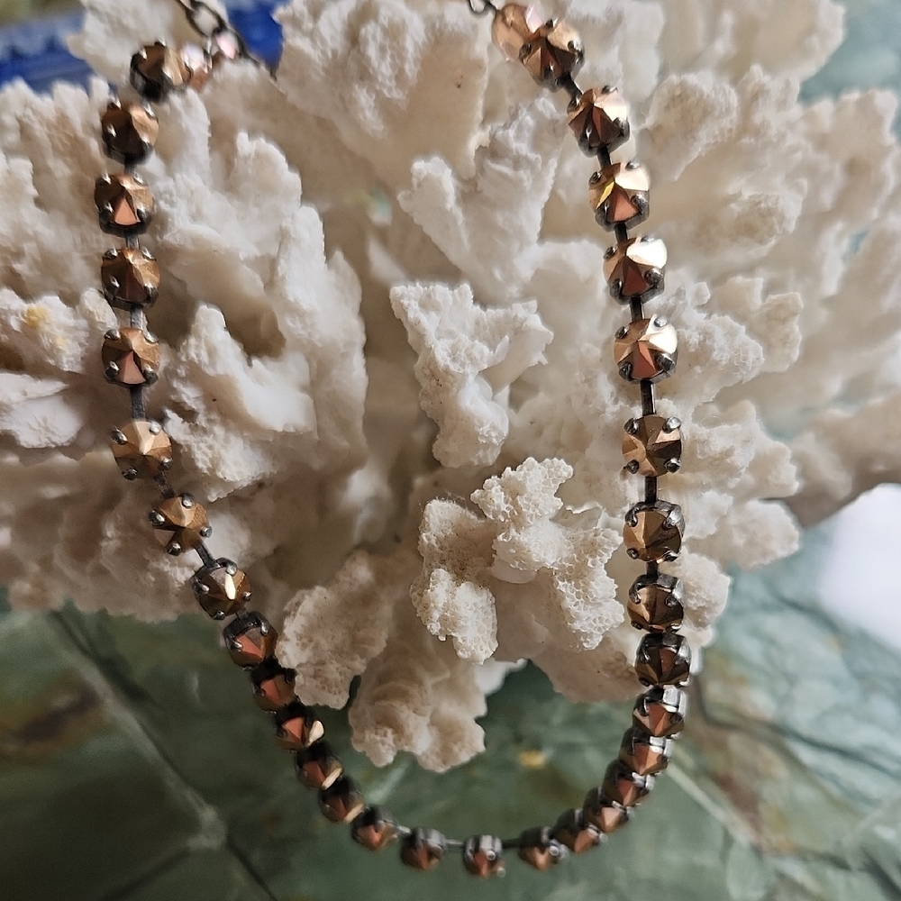 Sabika Juxtaposition Gold Beaded Choker Necklace